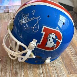 Rare Signed John Elway #7 Denver Broncos Football Helmet